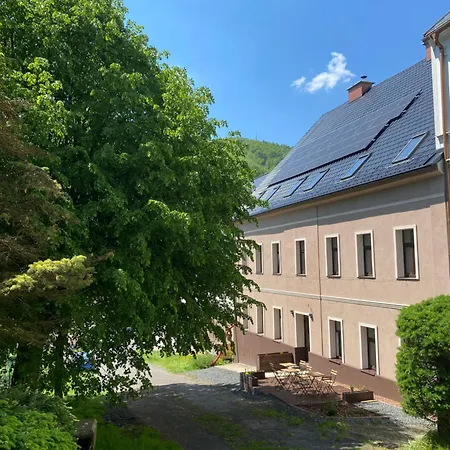 Apartment Mikulov 45 Mikulov v Krusnych Horach